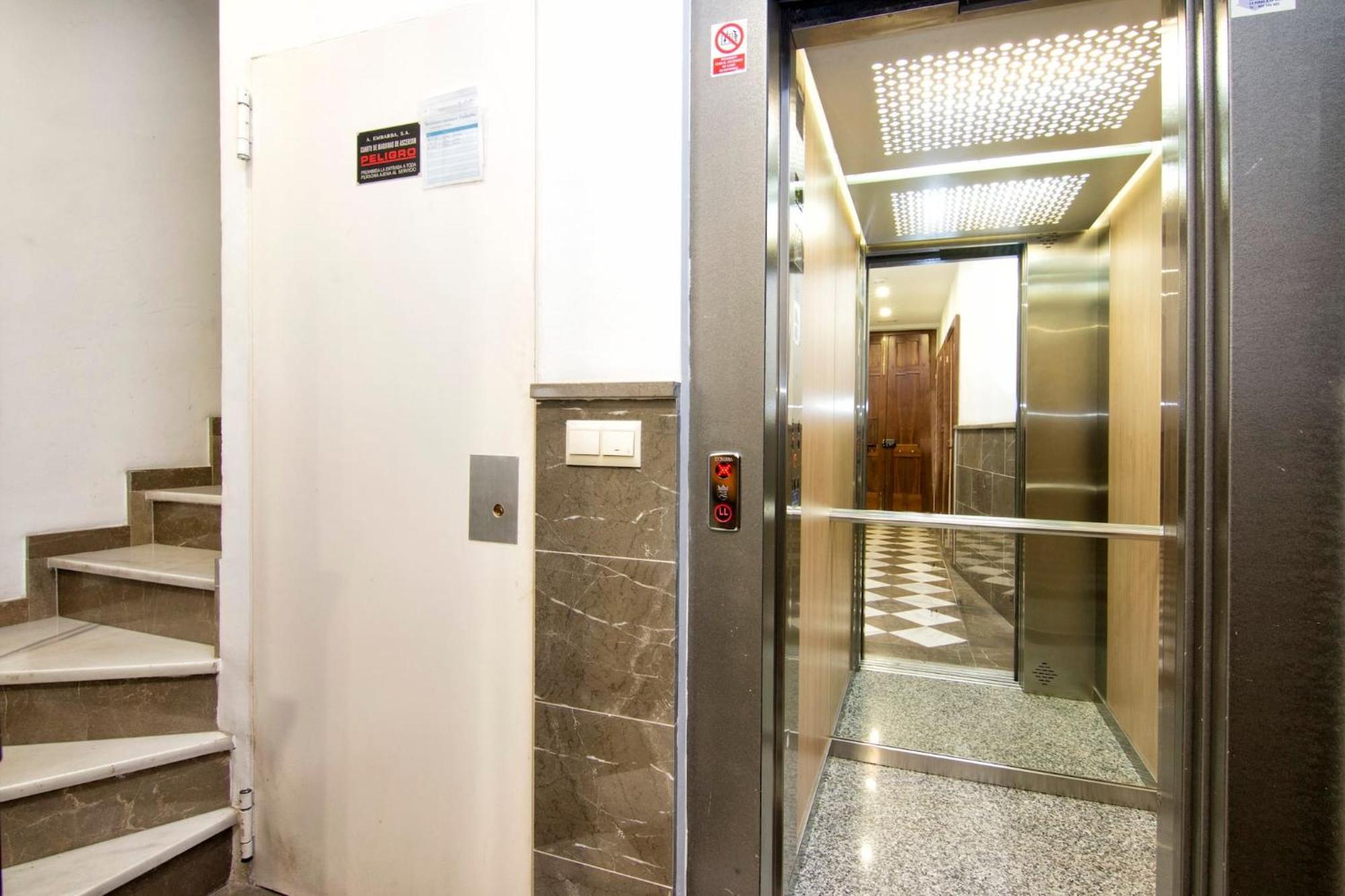 Luxury Alhambra Hideaway Apartment Granada Exterior photo